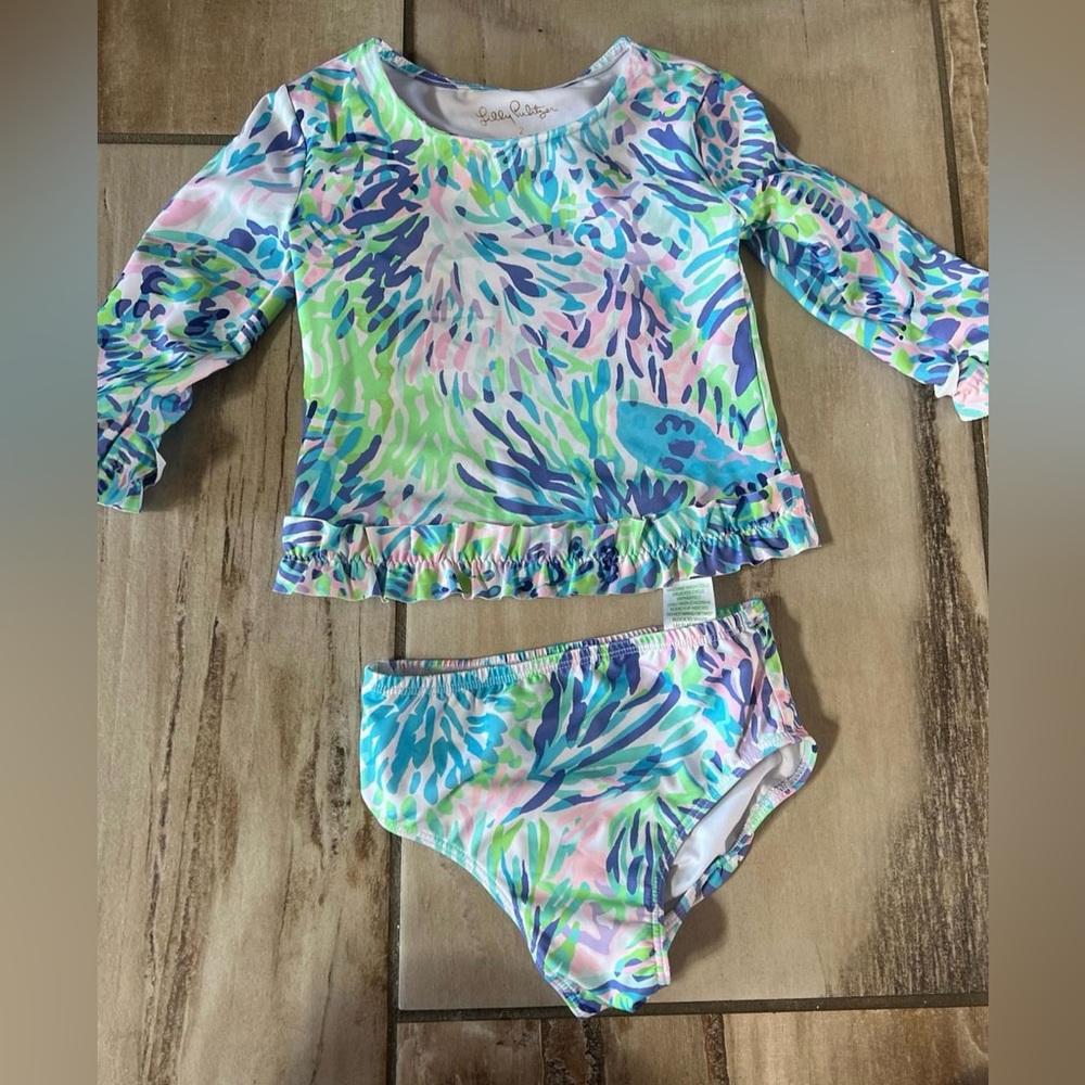 2T Lilly Pulitzer swim